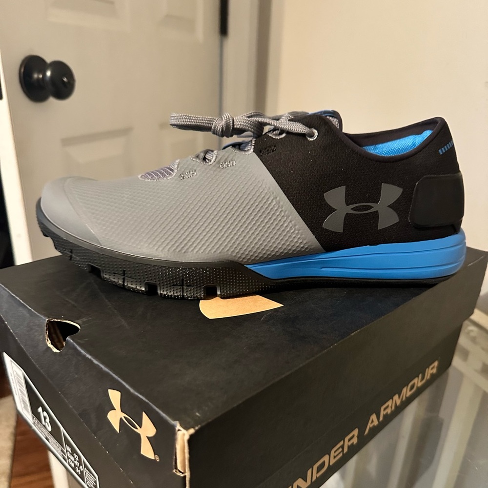 UNDER ARMOUR MEN'S UA CHARGED ULTIMATE 2.0